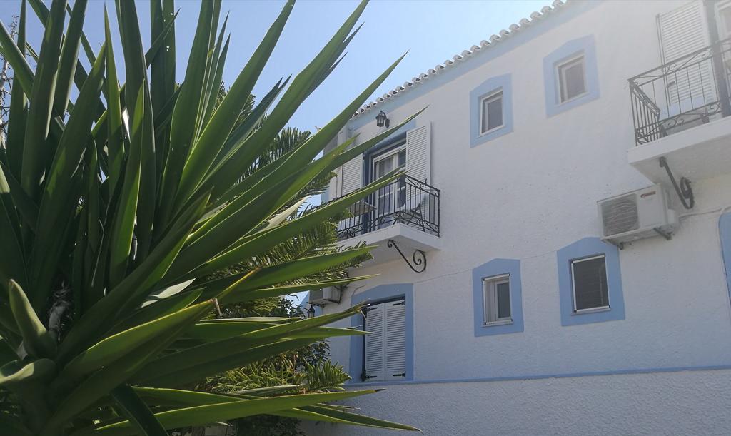 Villa Metaxa Spetses Town Bagian luar foto